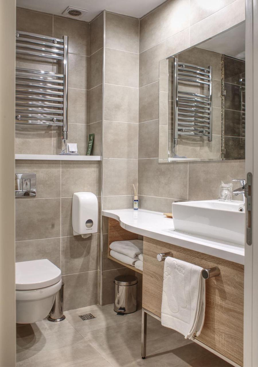 Ig Hotel Gornji Milanovac Exteriör bild