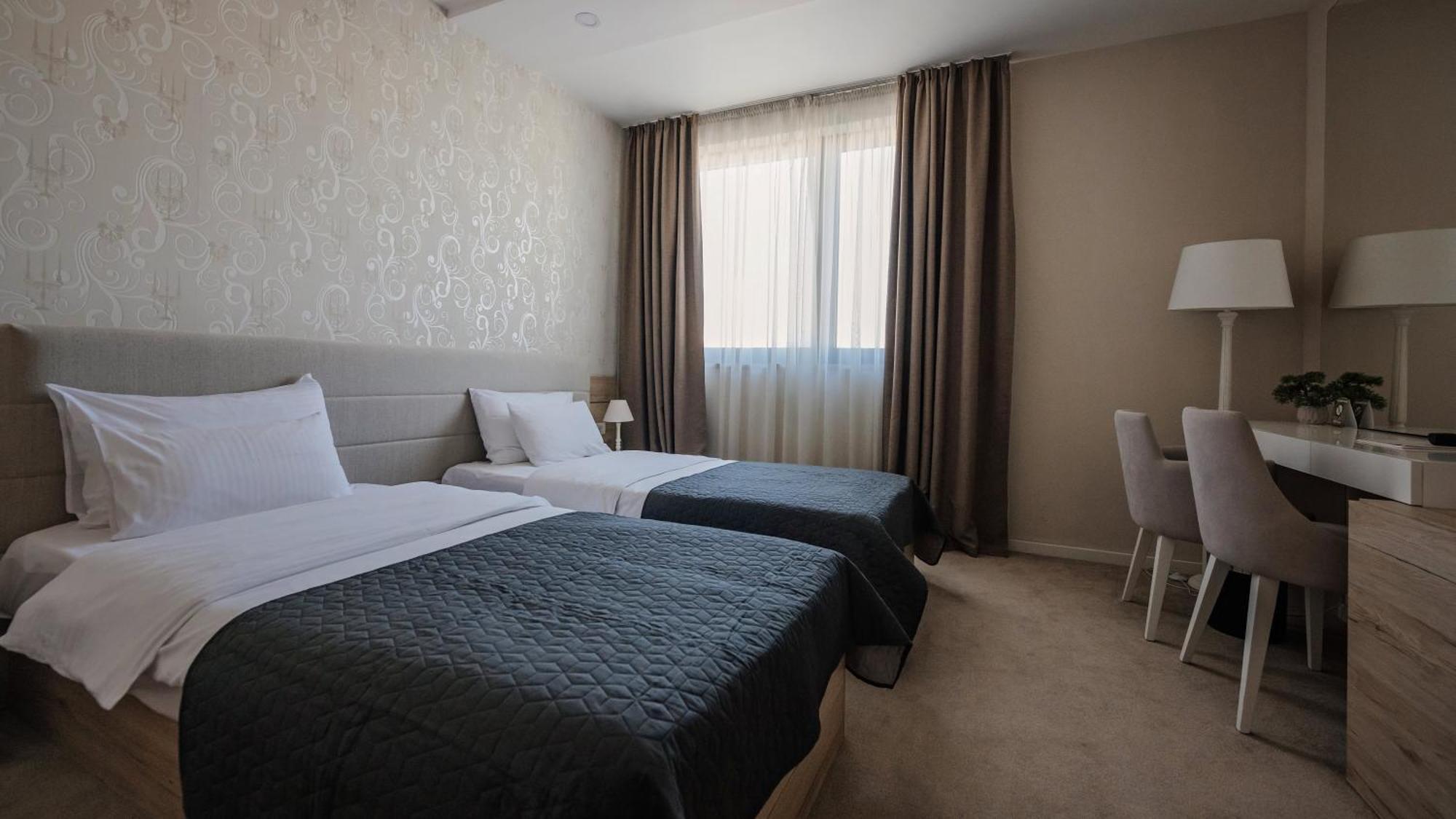 Ig Hotel Gornji Milanovac Rum bild