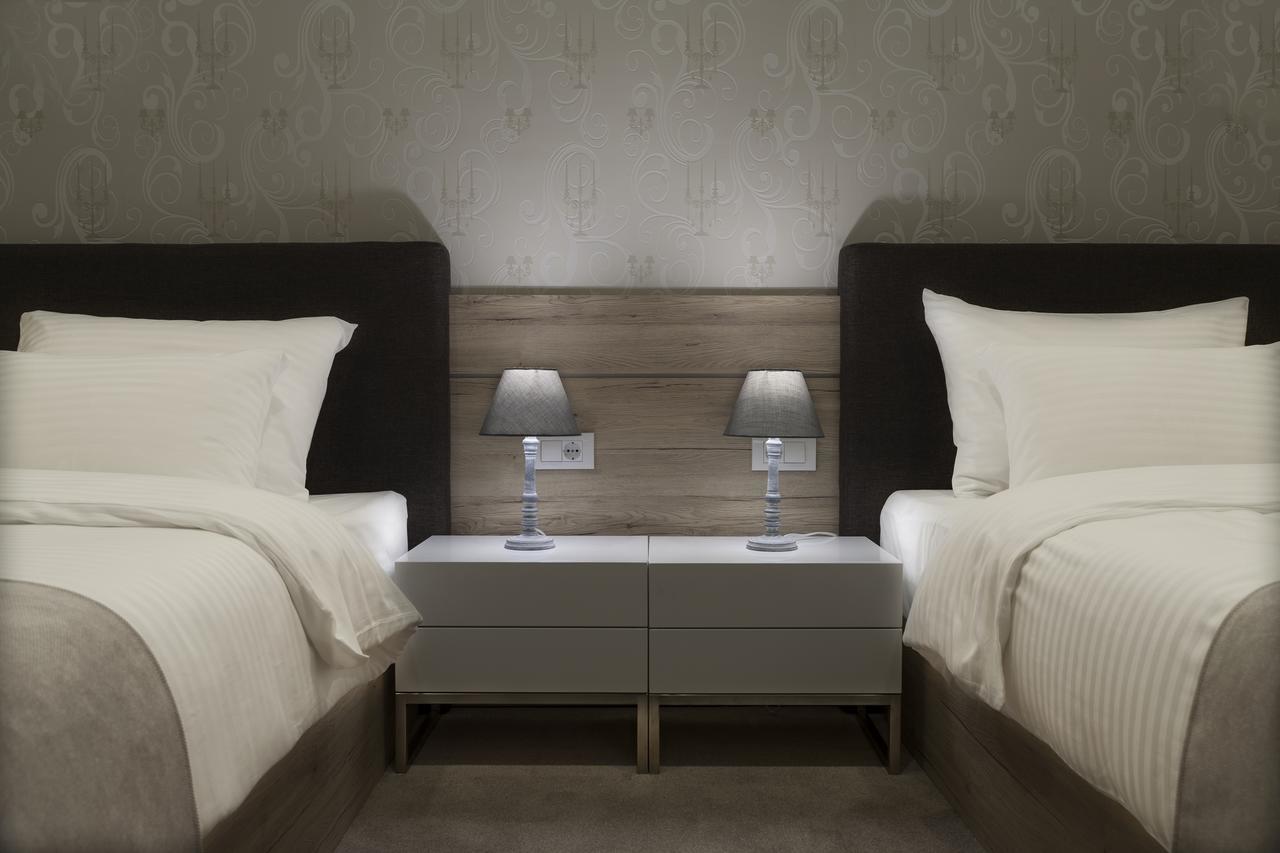 Ig Hotel Gornji Milanovac Exteriör bild