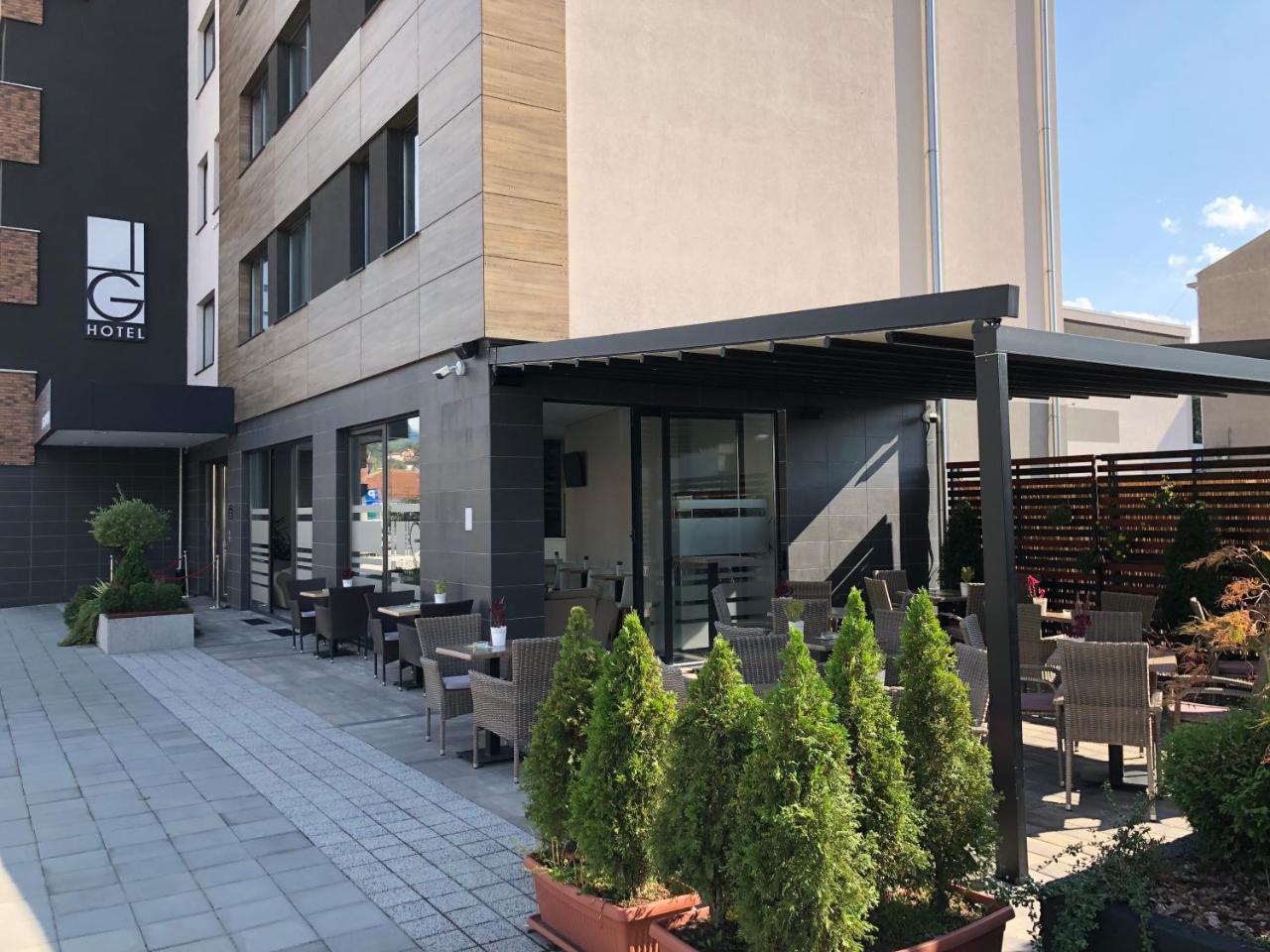Ig Hotel Gornji Milanovac Exteriör bild