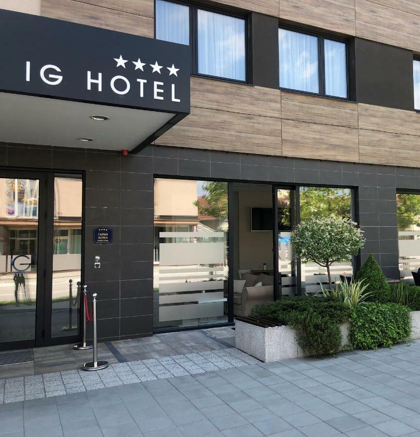 Ig Hotel Gornji Milanovac Exteriör bild